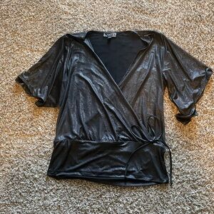 Short sleeve women’s blouse